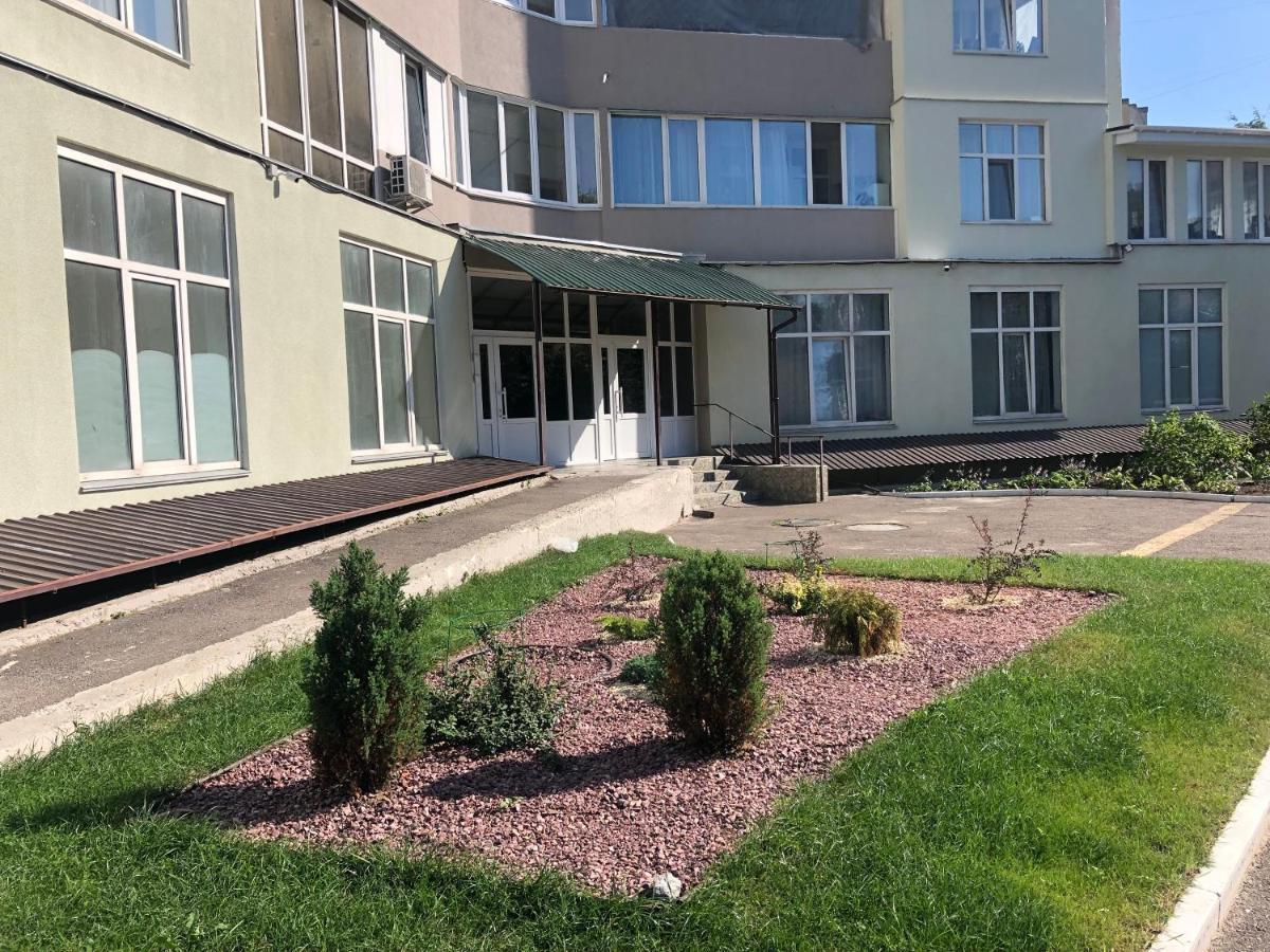 Apartment Alla TTchernihiv Extérieur photo